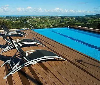 Hotel Laboz 3*